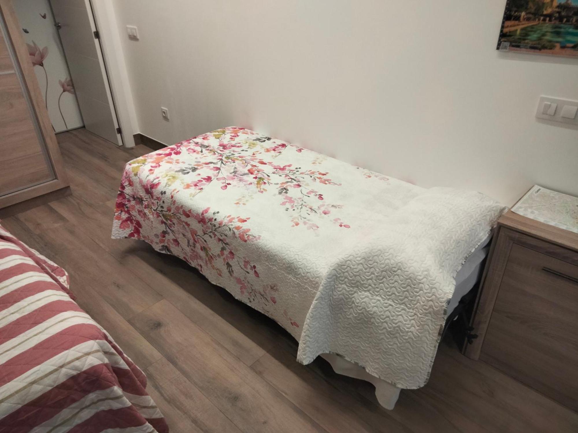 Loft La Calahorra Del Bere Con Posibilidad De Aparcamiento Pregunta Por El Pack Mas Amor Córdova Exterior foto